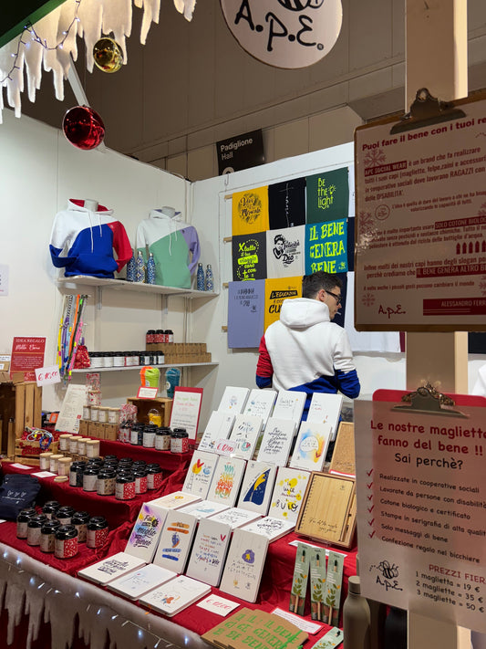 Idee Regalo di Natale Sostenibili: il Natale che fa Bene davvero