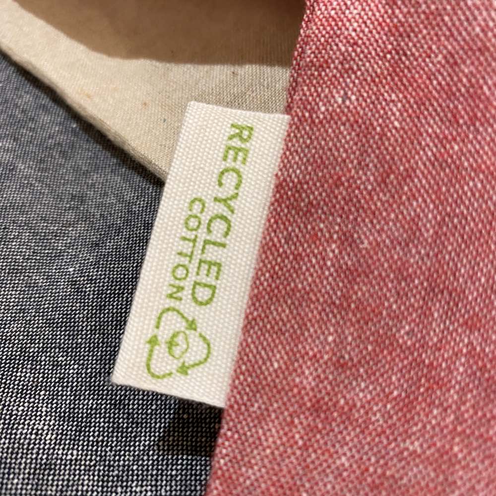 Shopper Cotone Riciclato "Se Non Bruci d'Amore Qualcuno Avrà Freddo" - Certificata GRS