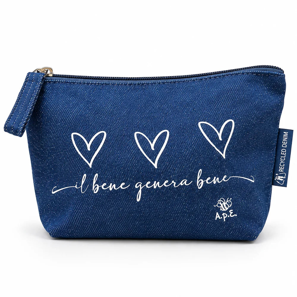 Pochette “Il Bene Genera Bene” – Tre cuori in denim riciclato
